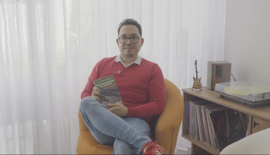 Semana de la Novela : José Morales explora la xenofobia y la violencia en su novela premiada